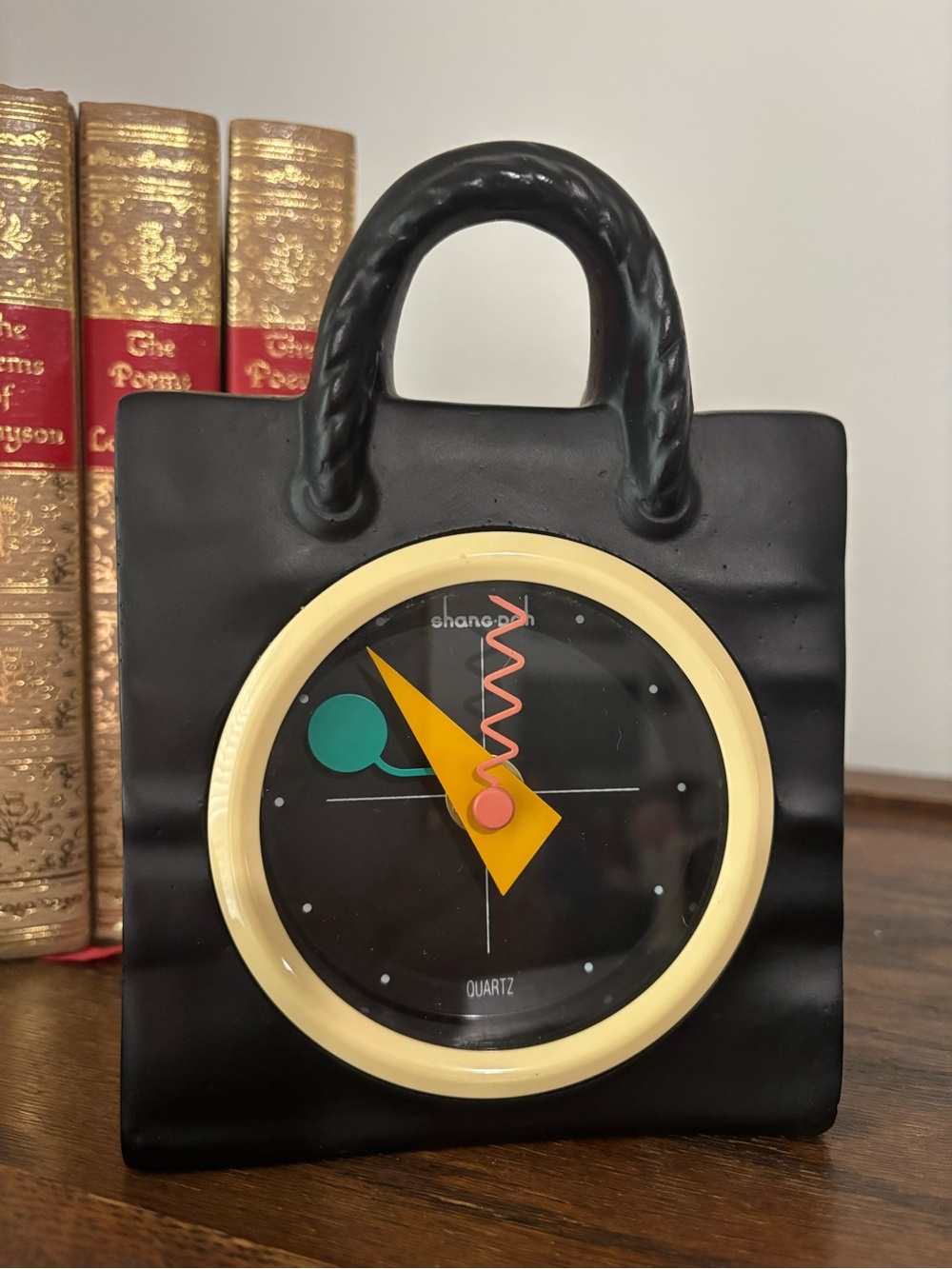 Vintage Shang- Dah 80s clockTable clock